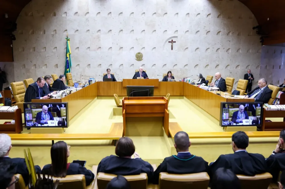 Plenário do STF (Supremo Tribunal Federal) • Gustavo Moreno